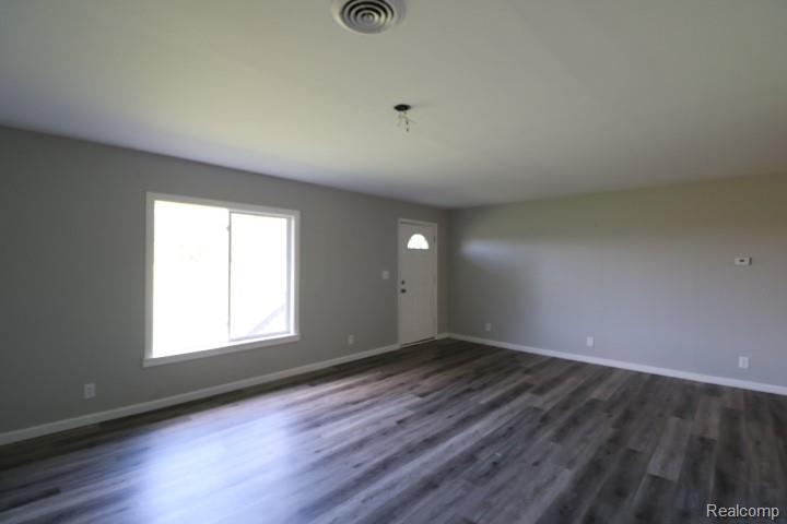 15021 Speaker Road Yale, MI 48097 - Photo 11 of 14 Gallery Image 11