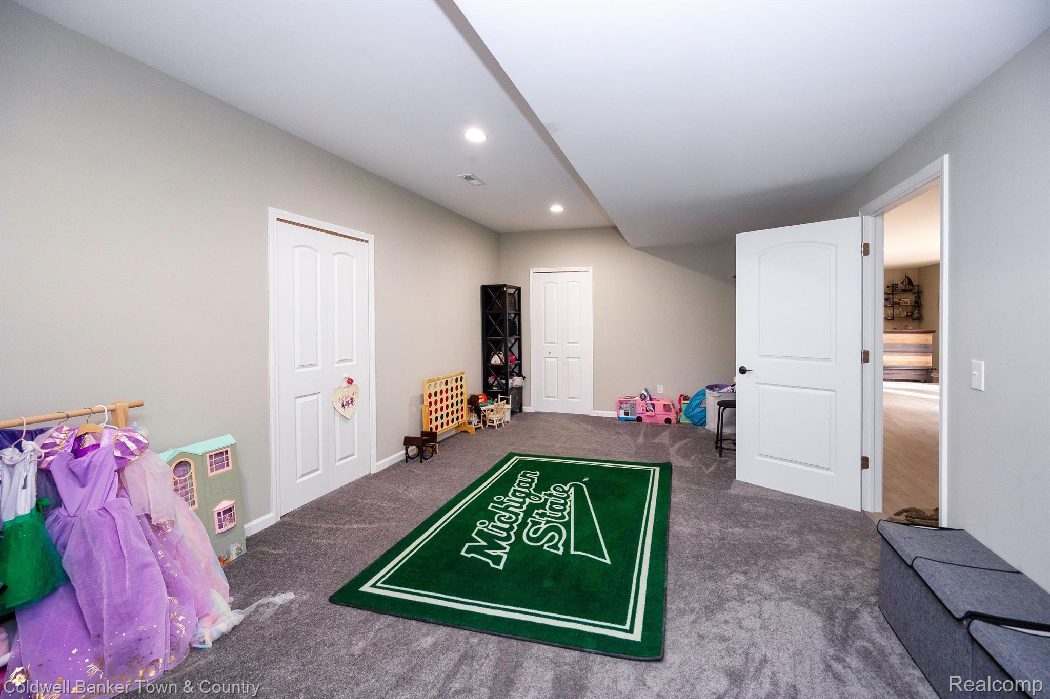 3841 Middle Road Highland, MI 48357 - Photo 35 of 40 Gallery Image 35