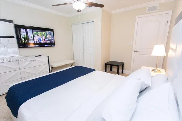 $8,500 | 333 Southeast 3rd Avenue, Dania Beach, FL 33004