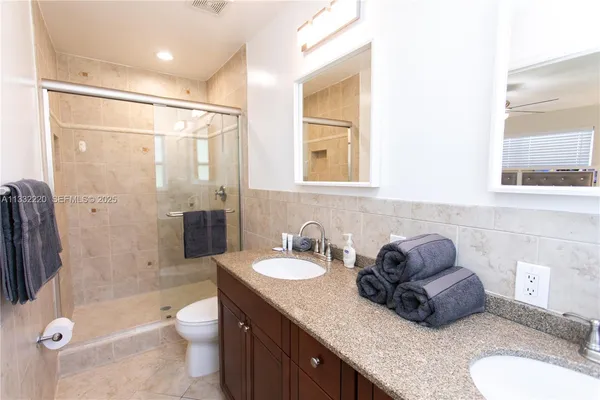 $8,500 | 333 Southeast 3rd Avenue, Dania Beach, FL 33004