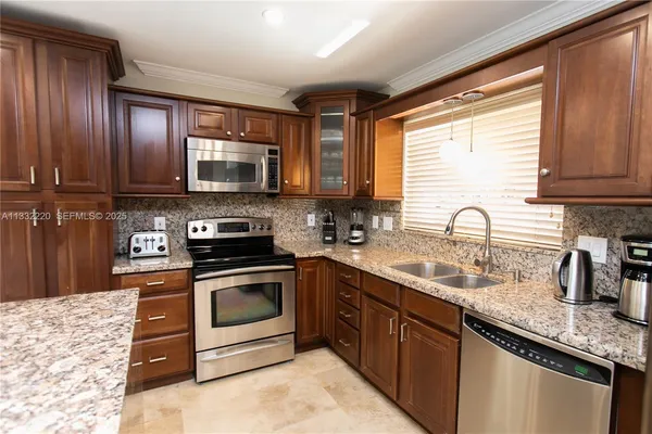 $8,500 | 333 Southeast 3rd Avenue, Dania Beach, FL 33004