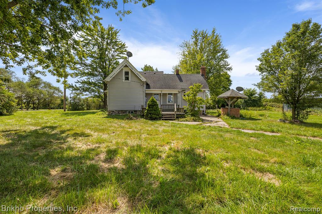 5680 Meldrum Road Casco, MI 48064 - Photo 13 of 68