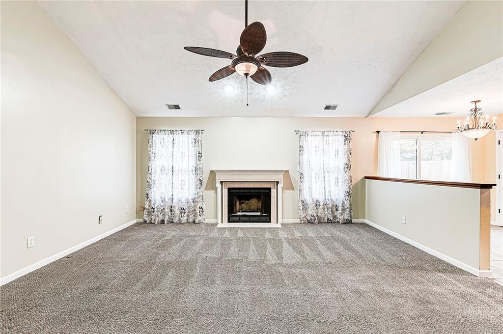 5823 Spring Oaks Way Indianapolis, IN 46237 - Photo 6 of 19 Gallery Image 6