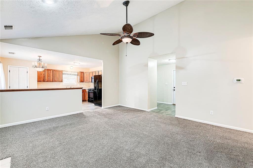 5823 Spring Oaks Way Indianapolis, IN 46237 - Photo 7 of 19 Gallery Image 7