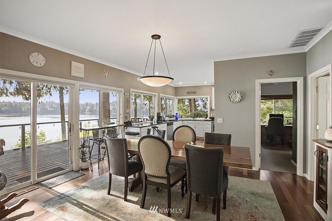 791 Stadium Beach Road West Grapeview, WA 98546 - Photo 5 of 40 Gallery Image 5
