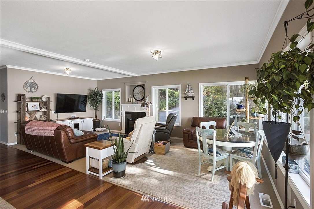 791 Stadium Beach Road West Grapeview, WA 98546 - Photo 6 of 40 Gallery Image 6