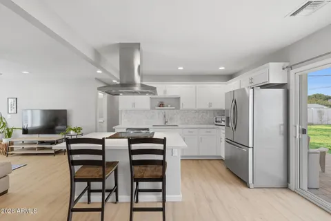 $575,000 | 2030 East Whitton Avenue, Phoenix, AZ 85016