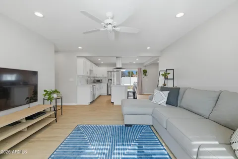 $575,000 | 2030 East Whitton Avenue, Phoenix, AZ 85016