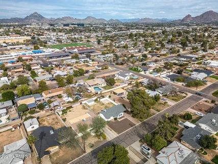 $575,000 | 2030 East Whitton Avenue, Phoenix, AZ 85016