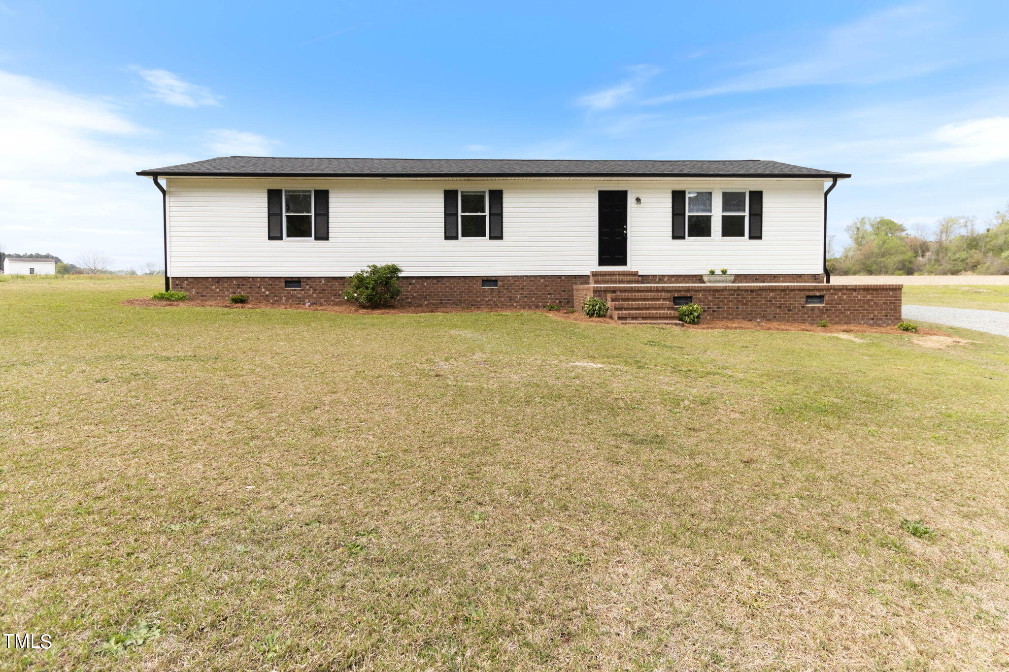 184 Clayton Road Princeton, NC 27569 - Photo 1 of 29 1-web-or-mls-IMG_6960