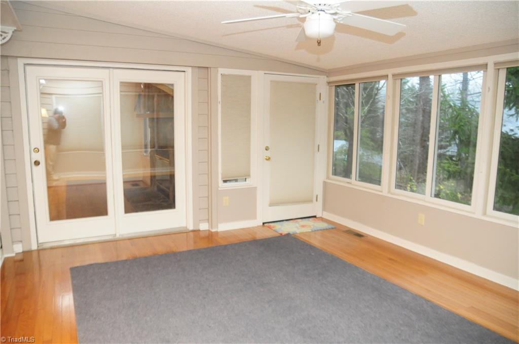 1612 Staley Road High Point, NC 27265 - Photo 9 of 28 Gallery Image 9