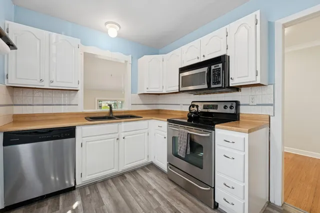 $375,000 | 4114 Xenwood Avenue South, St. Louis Park, MN 55416