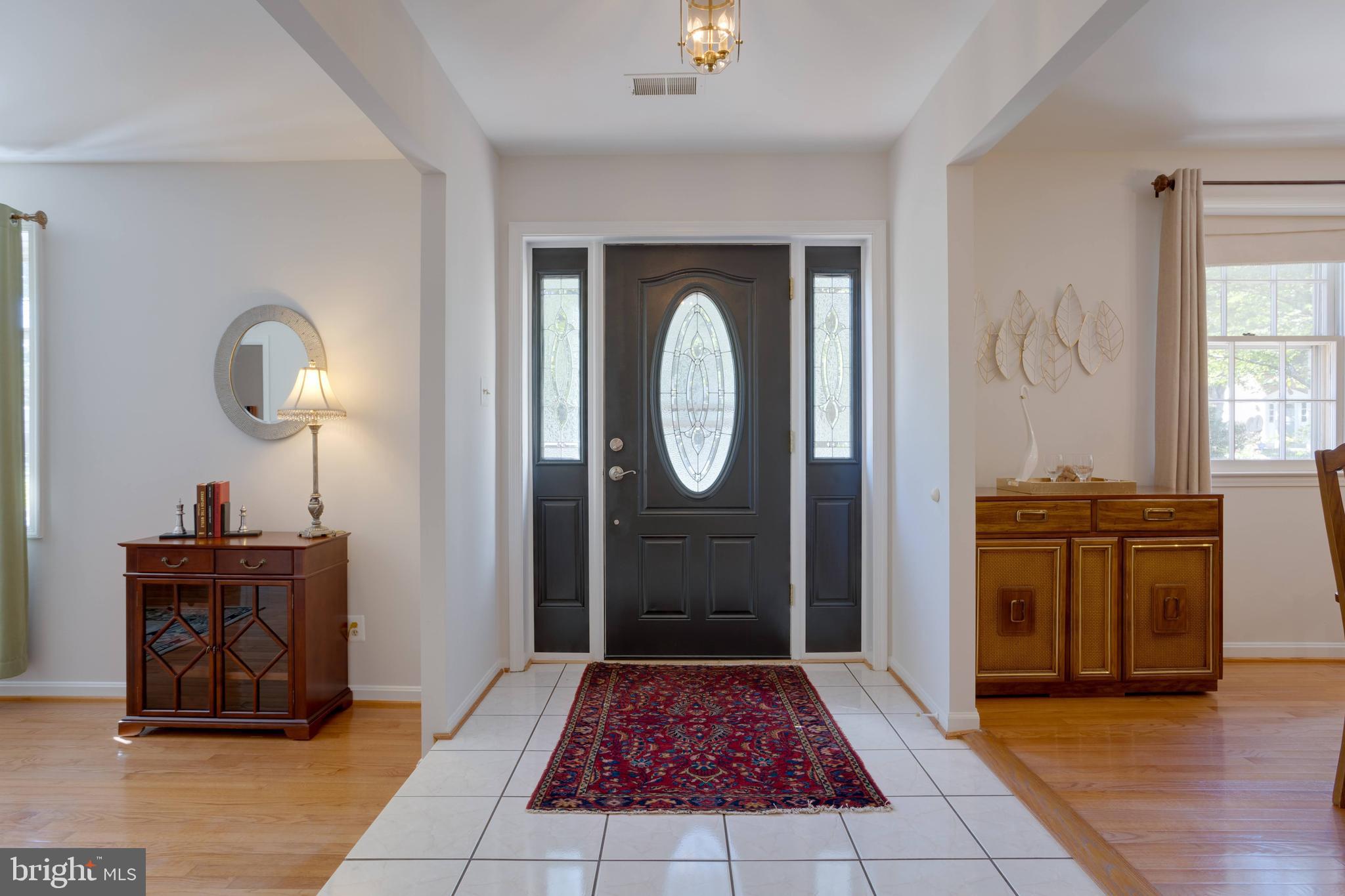 5105 Spring Rock Court Fairfax, VA 22032 - Photo 4 of 30