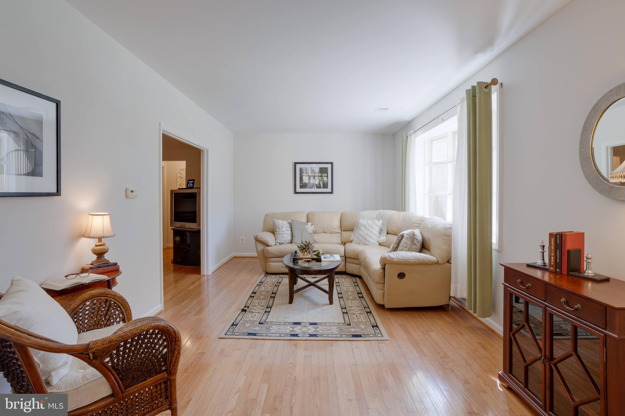 5105 Spring Rock Court Fairfax, VA 22032 - Photo 6 of 30