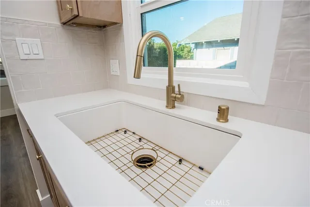 $899,900 | 4218 East Elko Street, Long Beach, CA 90814