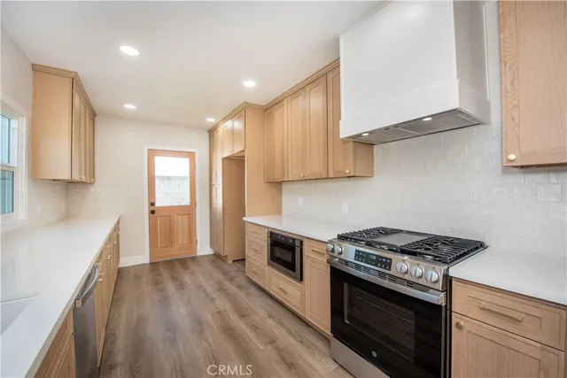 $899,900 | 4218 East Elko Street, Long Beach, CA 90814