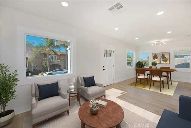 $899,900 | 4218 East Elko Street, Long Beach, CA 90814