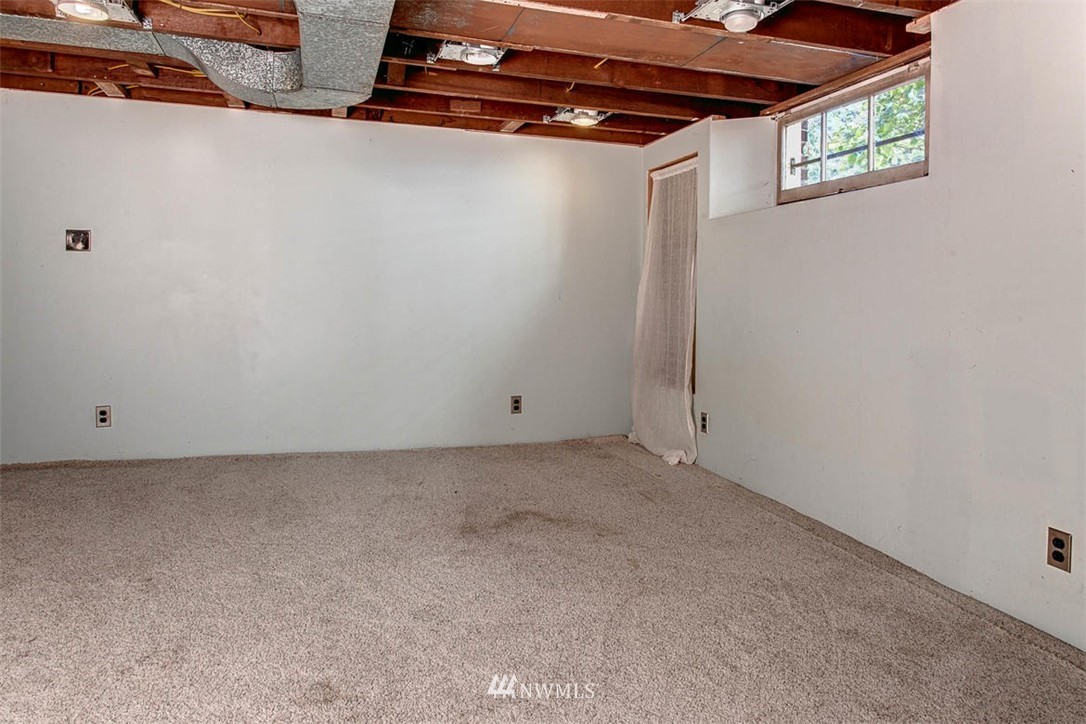 7724 Dibble Avenue Northwest Seattle, WA 98117 - Photo 21 of 25