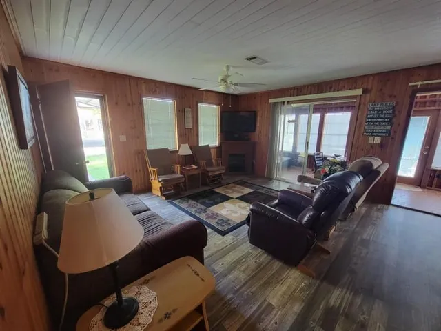 $248,000 | 3177 Parhams Road, Jonesville, LA 71343