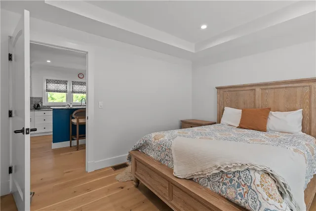 $5,500 | 109 Carroll Avenue, Newport, RI 02840