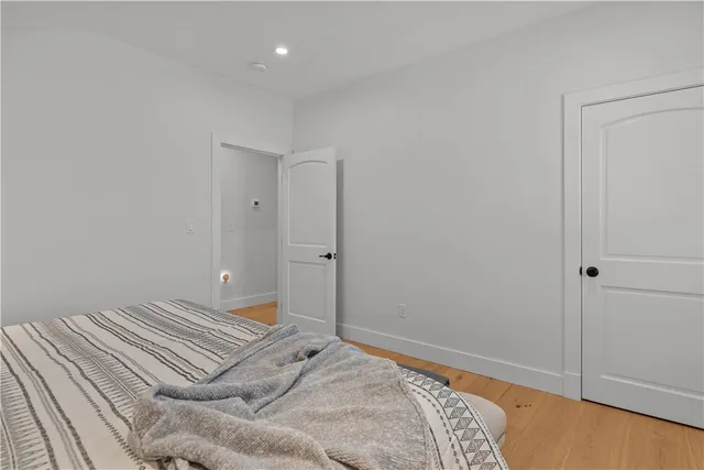 $5,500 | 109 Carroll Avenue, Newport, RI 02840