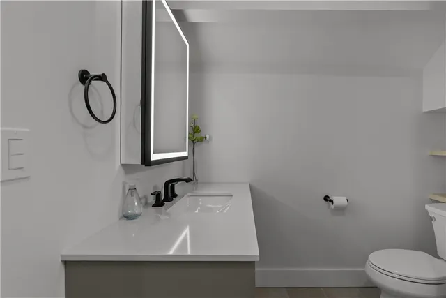 $5,500 | 109 Carroll Avenue, Newport, RI 02840