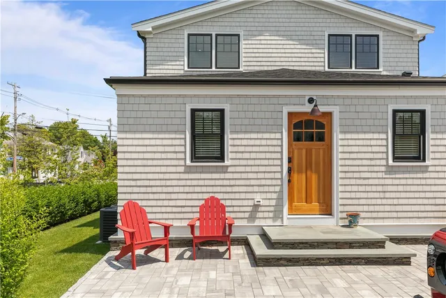 $5,500 | 109 Carroll Avenue, Newport, RI 02840