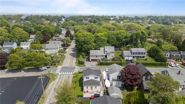 $5,500 | 109 Carroll Avenue, Newport, RI 02840