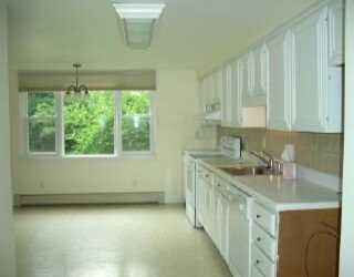 200 Mayfield Road Wexford, PA 15090 - Photo 6 of 8 Kitchen.