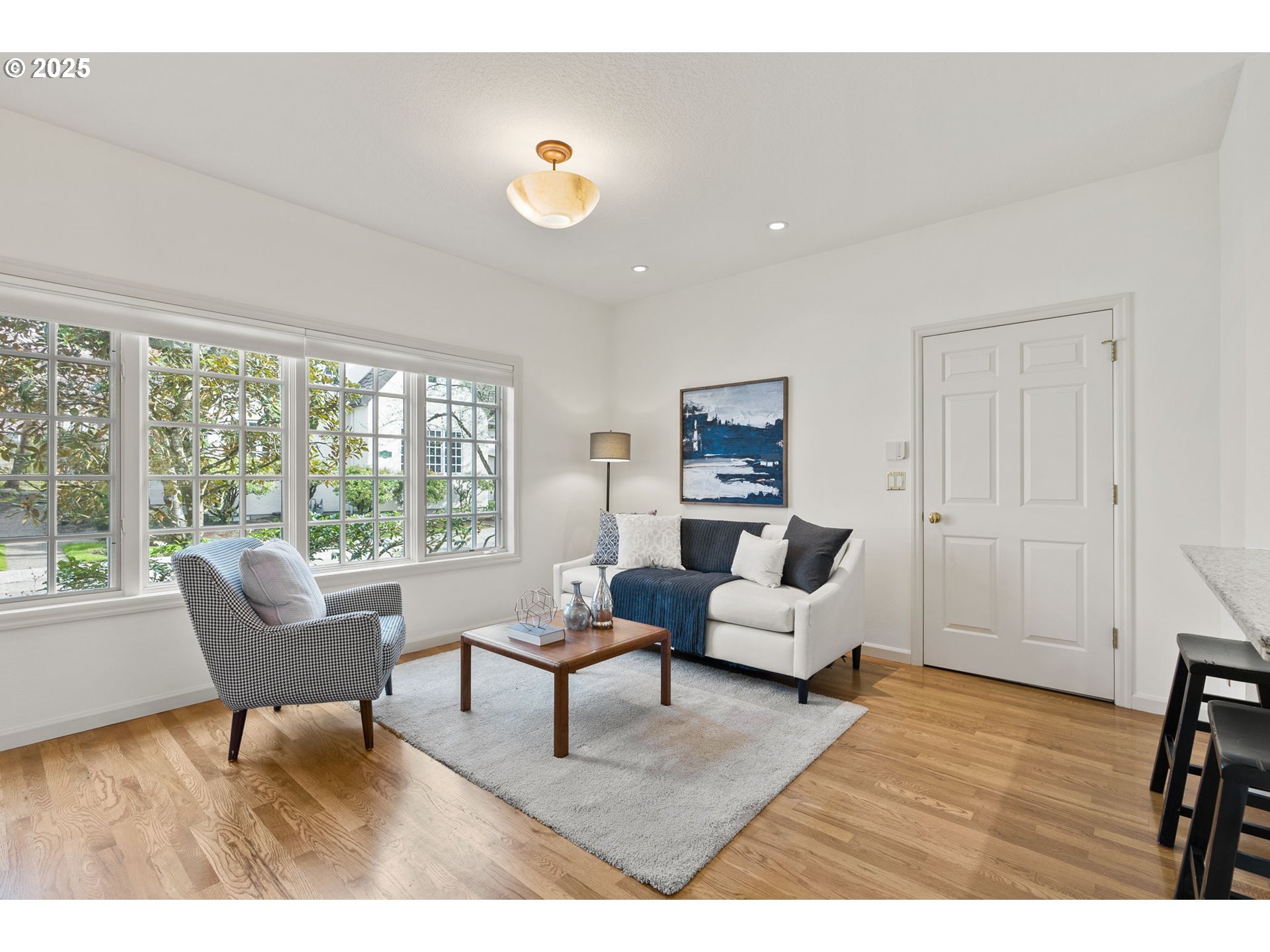 9938 Northwest Abbey Road Portland, OR 97229 - Photo 11 of 35 Gallery Image 11
