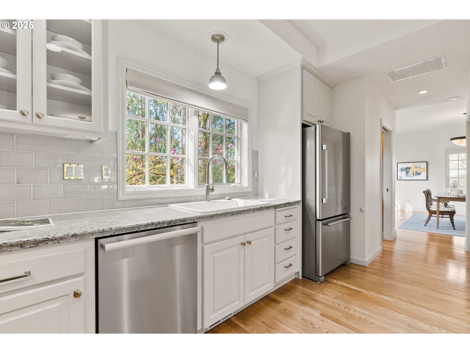 9938 Northwest Abbey Road Portland, OR 97229 - Photo 17 of 35 Gallery Image 17