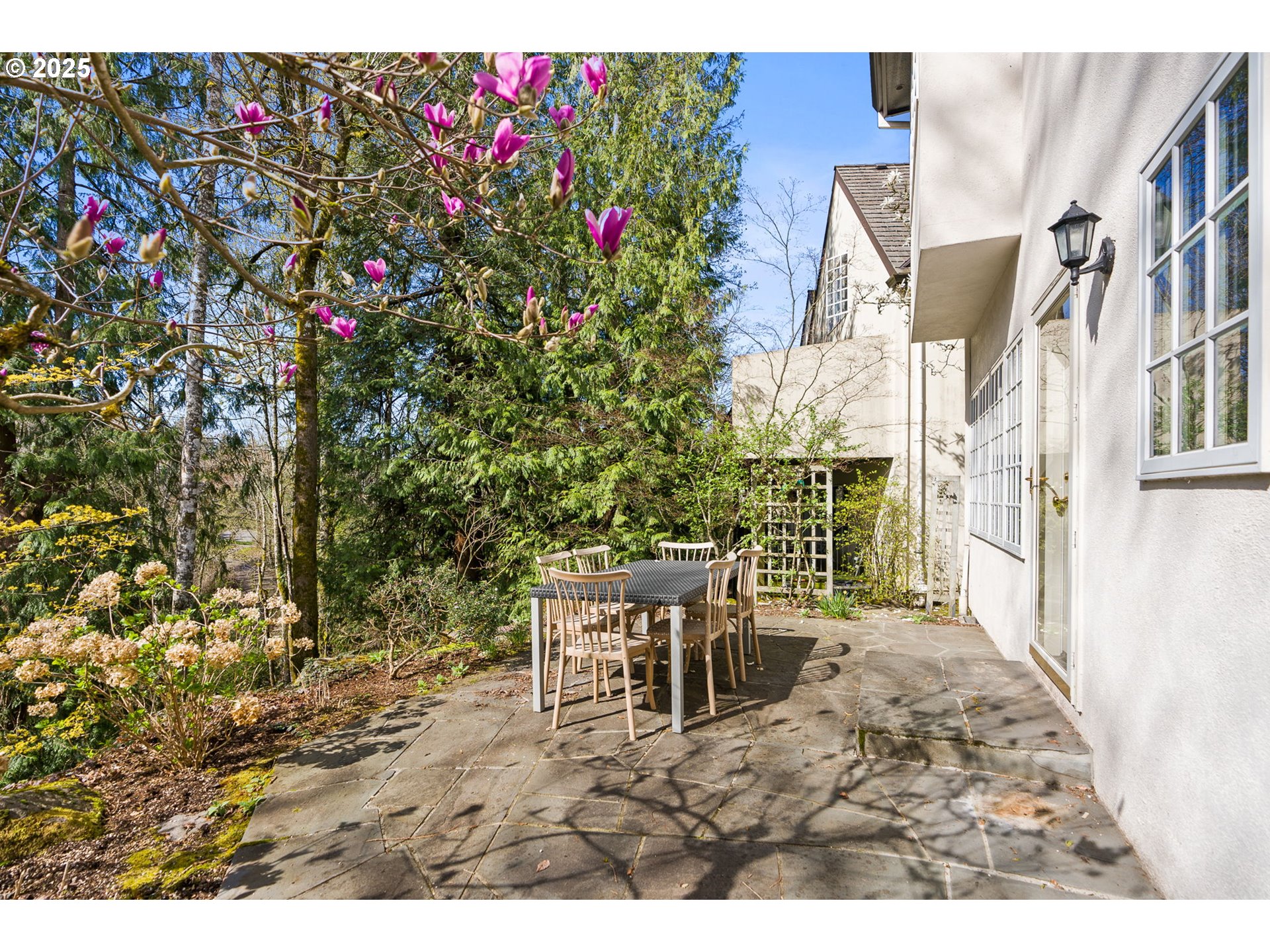 9938 Northwest Abbey Road Portland, OR 97229 - Photo 32 of 35 Gallery Image 32