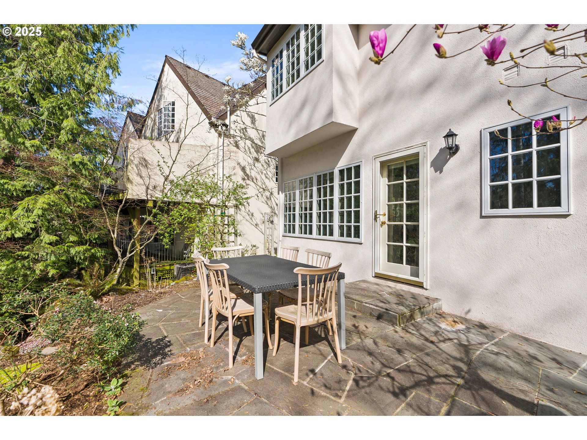 9938 Northwest Abbey Road Portland, OR 97229 - Photo 34 of 35 Gallery Image 34
