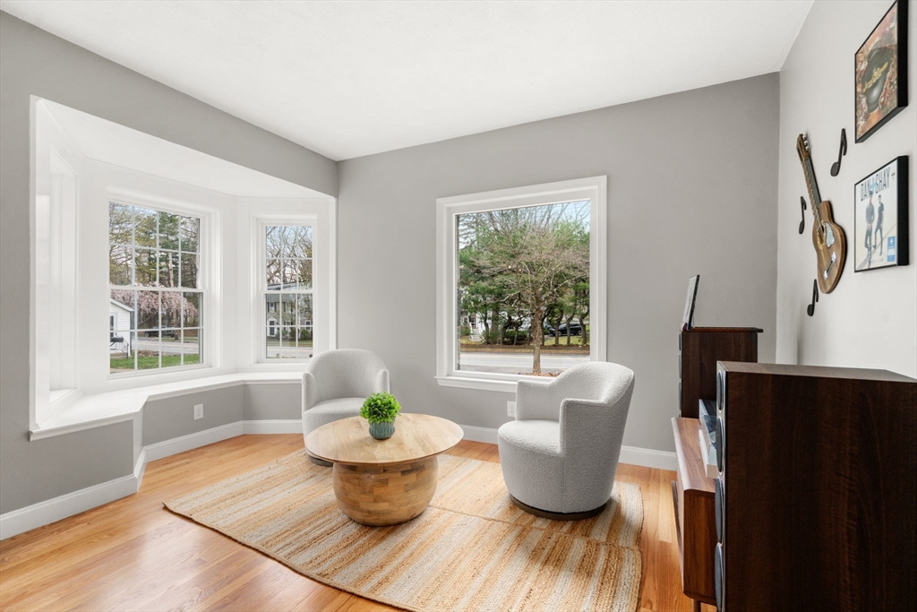 225 Walnut Street Wellesley, MA 02481 - Photo 7 of 35