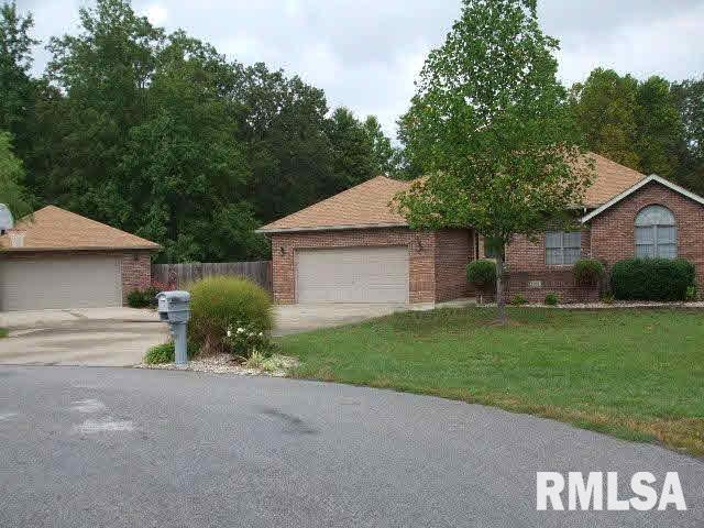 1711 Oakshire Road Marion, IL 62959 - Photo 3 of 29 Gallery Image 3