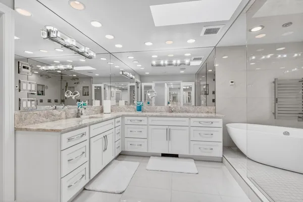 $4,675,000 | W2932 Kahl Road, Markesan, WI 53946