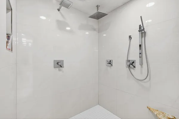 $4,675,000 | W2932 Kahl Road, Markesan, WI 53946