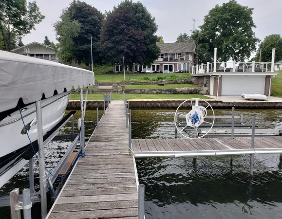 $4,675,000 | W2932 Kahl Road, Markesan, WI 53946