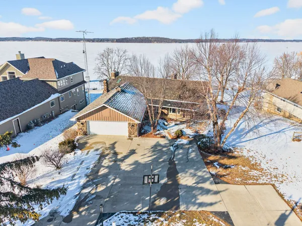 $4,675,000 | W2932 Kahl Road, Markesan, WI 53946
