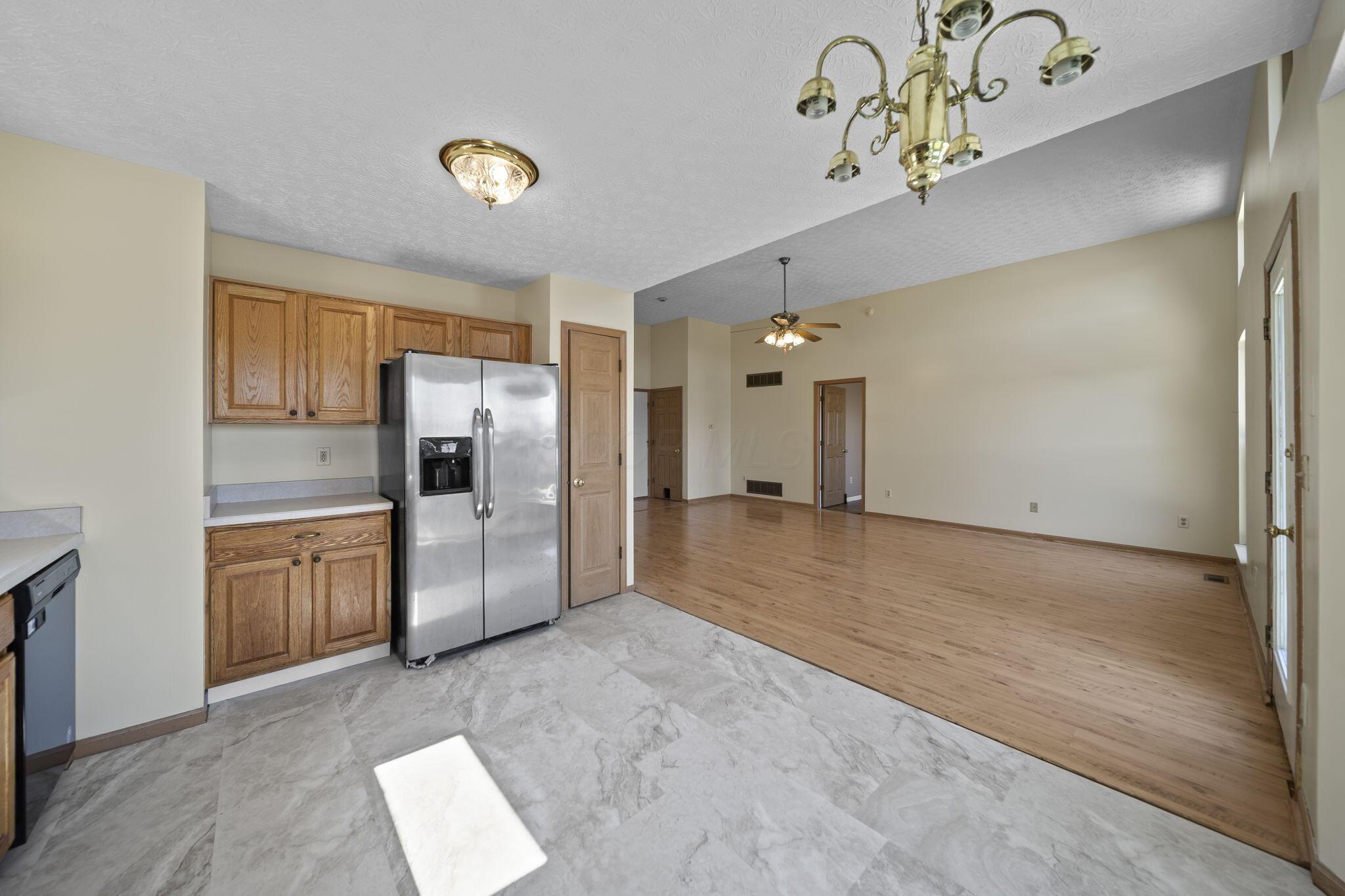 1500 Tera Alta Road Columbus, OH 43207 - Photo 17 of 61 11-web-or-mls-IMG_4892