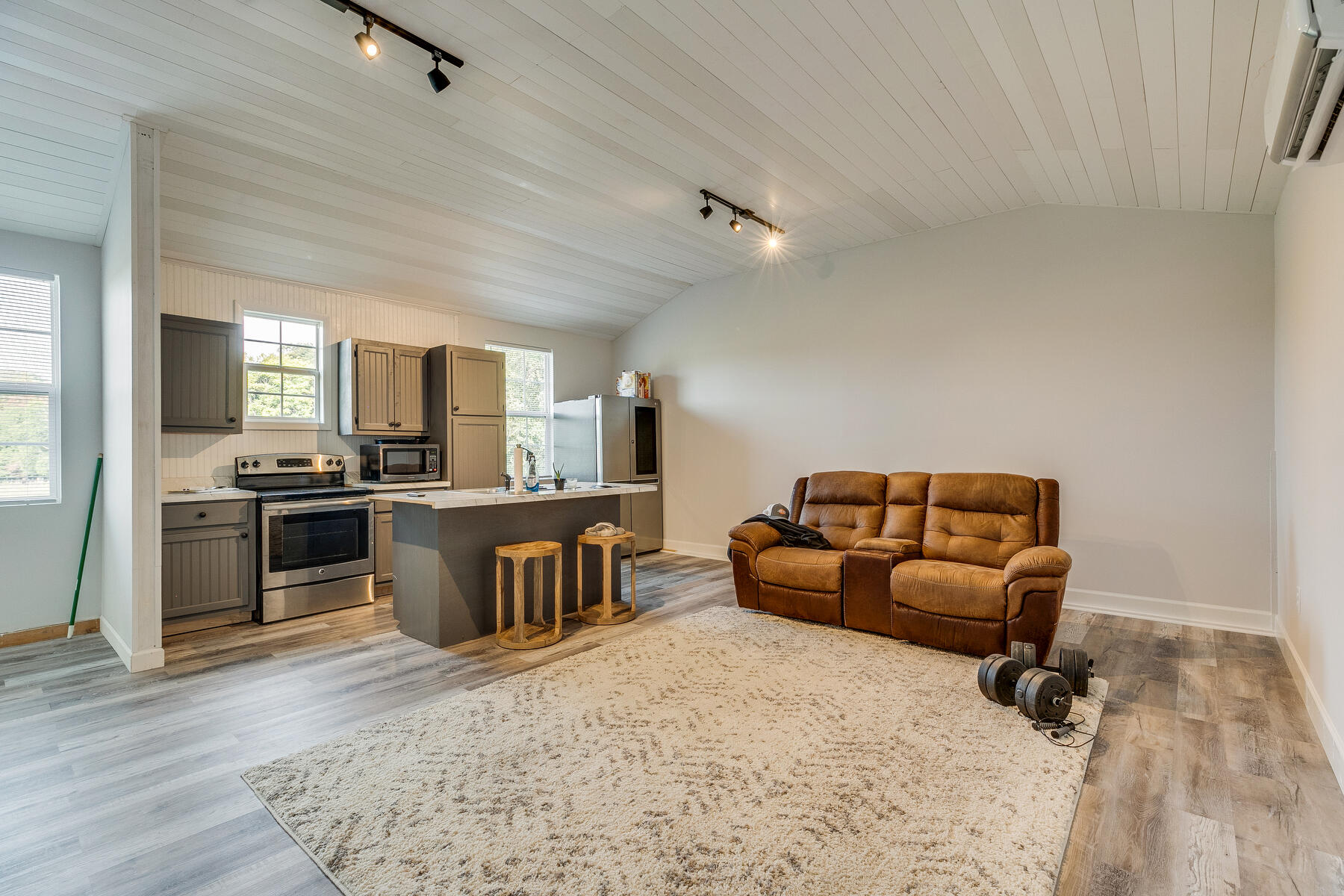 385 Arnold Road Jonesborough, TN 37659 - Photo 12 of 32 012