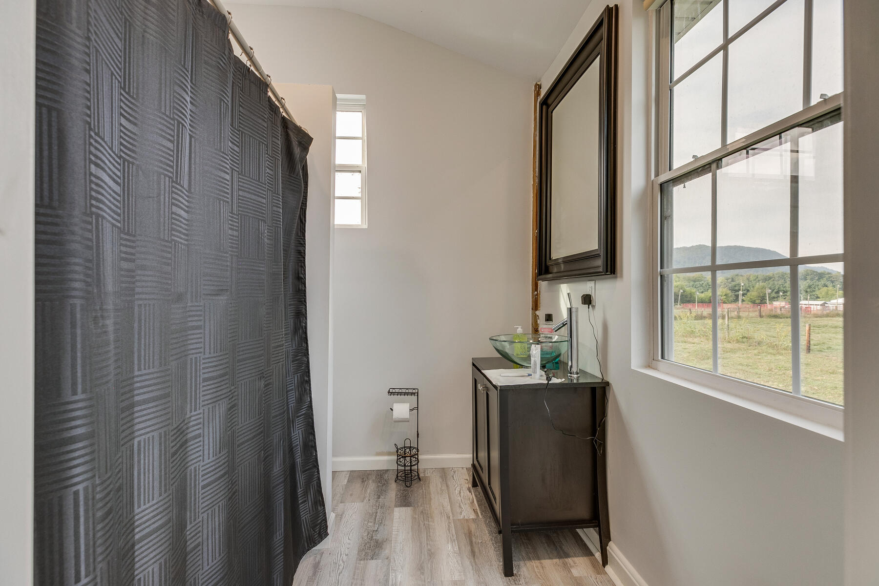 385 Arnold Road Jonesborough, TN 37659 - Photo 23 of 32 023