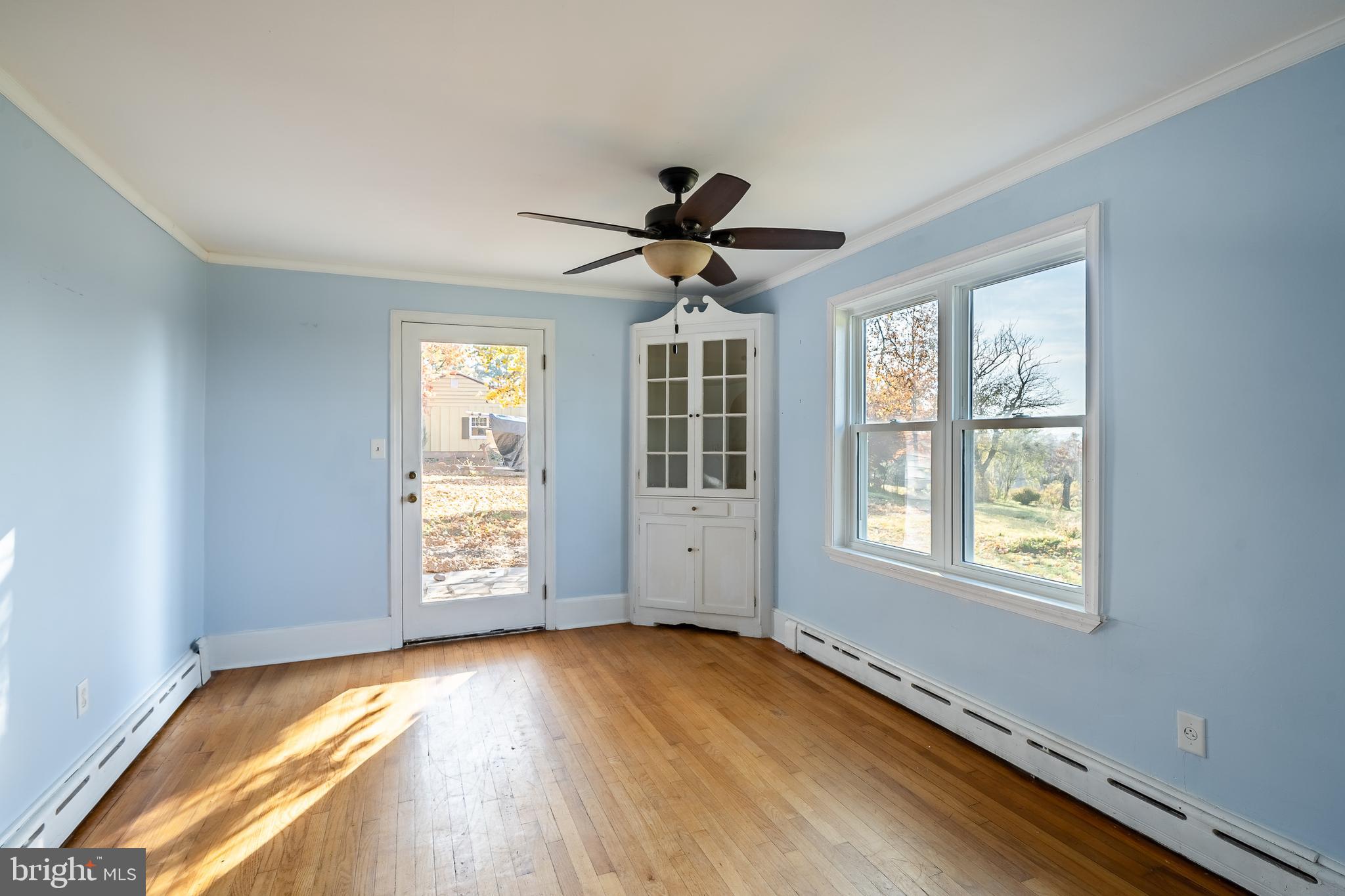 220 Ridge Road Spring City, PA 19475 - Photo 8 of 27 Dining Room