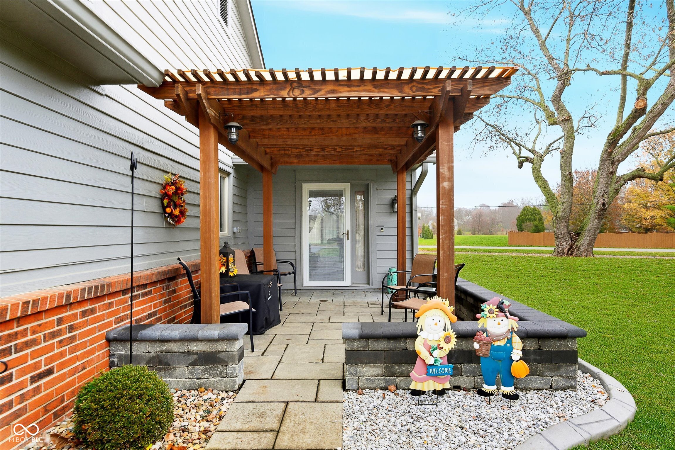 1836 Crystal Bay E Drive Plainfield, IN 46168 - Photo 4 of 27