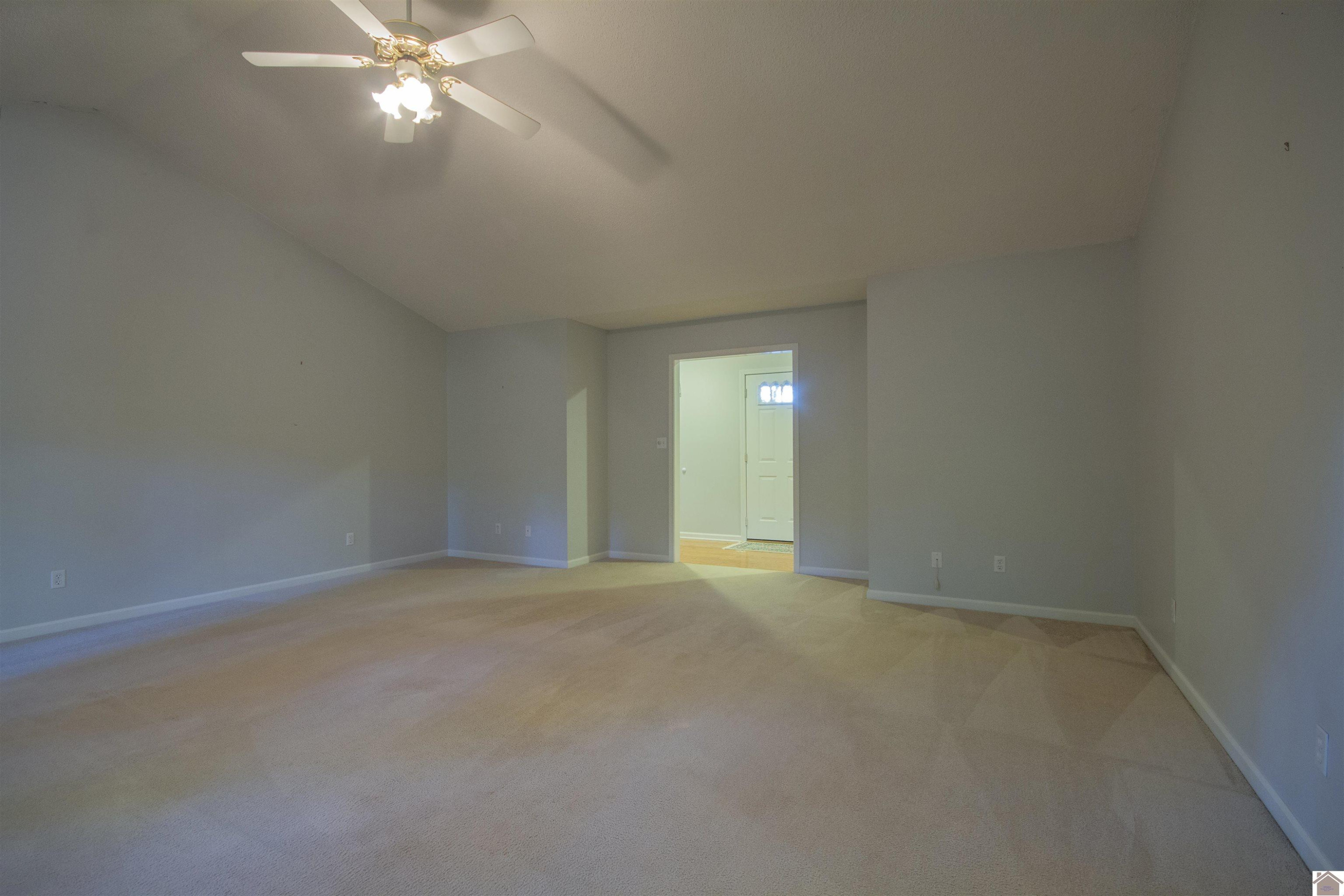 230 Old Farm Road Paducah, KY 42001 - Photo 22 of 32 Photo 22