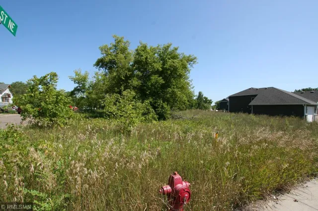 $69,900 | 24317 Polk Street Northeast, East Bethel, MN 55005