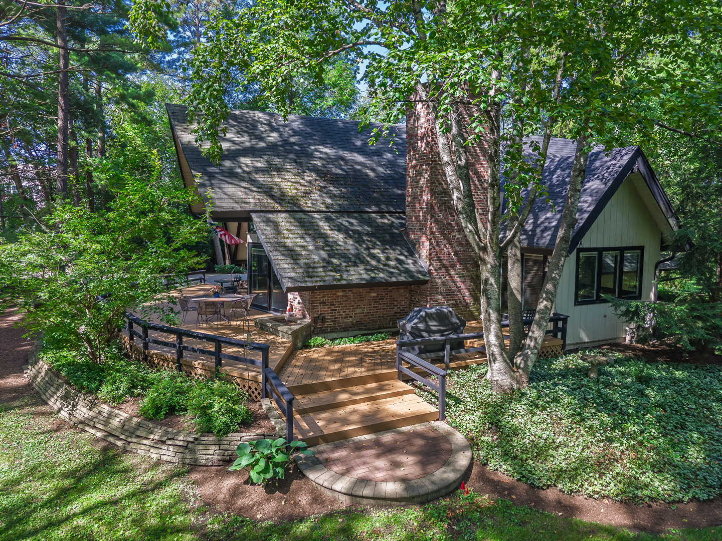 3810 Oak Knoll Road Crystal Lake, IL 60012 - Photo 23 of 25 Gallery Image 23
