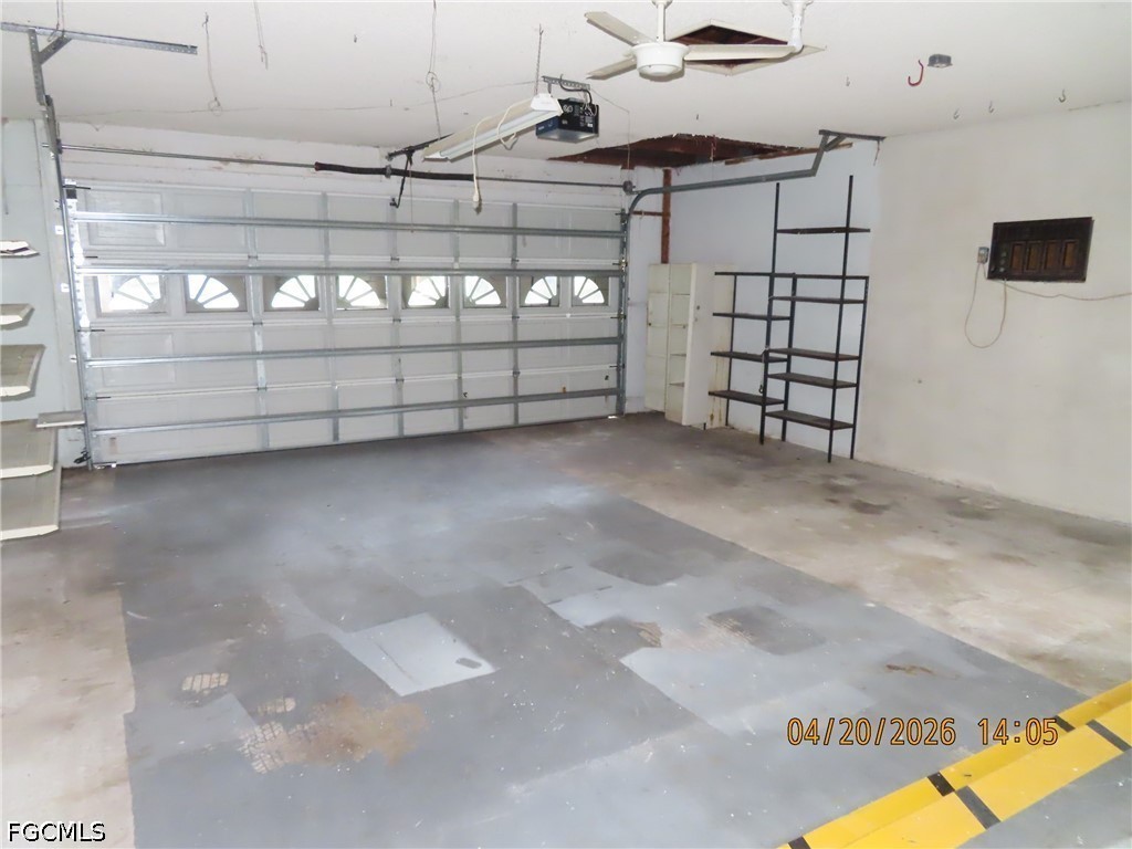6025 Pine Lane Sebring, FL 33876 - Photo 11 of 12 a view of a garage