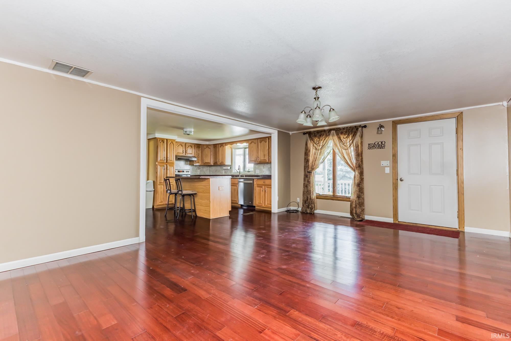 7782 South Warren Road Warren, IN 46792 - Photo 12 of 36 Gallery Image 12