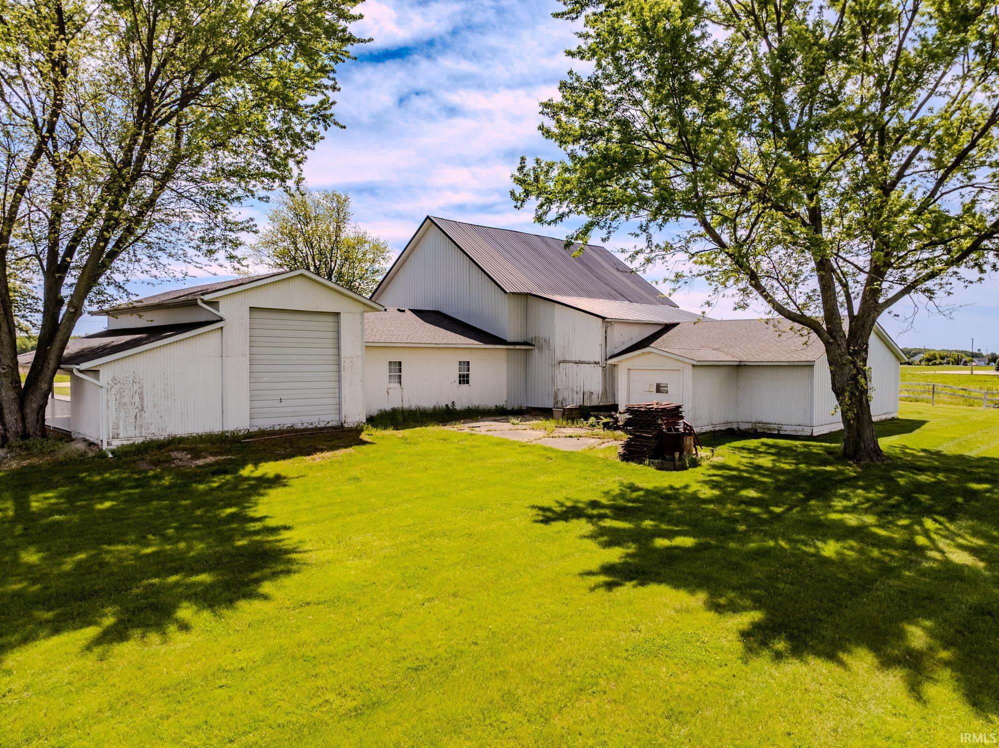 7782 South Warren Road Warren, IN 46792 - Photo 8 of 36 Gallery Image 8